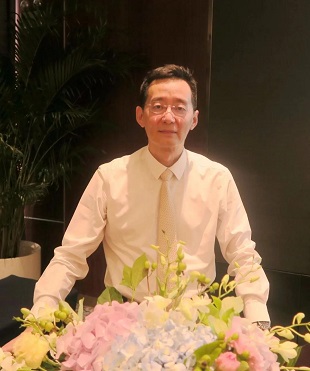 清華大學王正